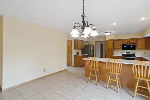 4735 Cabot Ln, Cherry Valley, IL 61016 photo 20