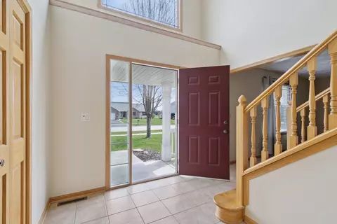 4735 Cabot Ln, Cherry Valley, IL 61016 photo 5
