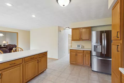 4735 Cabot Ln, Cherry Valley, IL 61016 photo 17