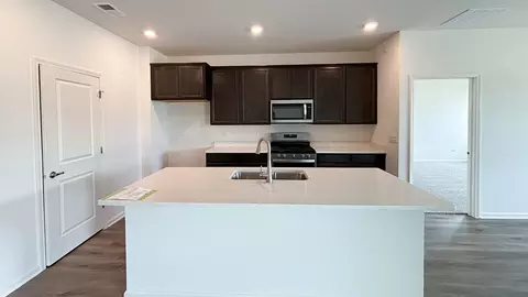 Kitchen - 1135 Bluebell Ln, Bartlett, IL 60103 photo 1 of 2