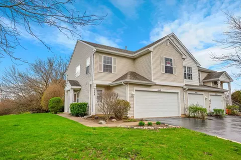 1449 Meadowsedge Ln #1449, Carpentersville, IL 60110