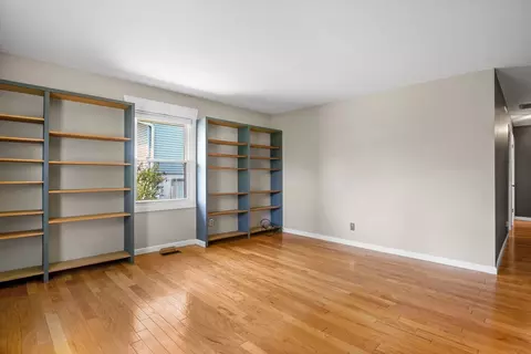 Living - 2180 Baker St, Aurora, IL 60506 photo 4 of 4