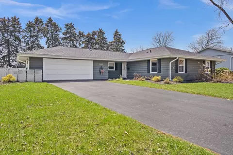 2180 Baker St, Aurora, IL 60506