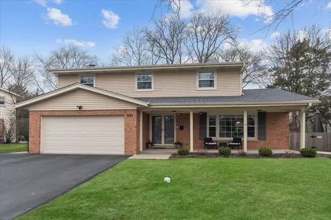 1680 Dartmouth Ln, Deerfield, IL 60015