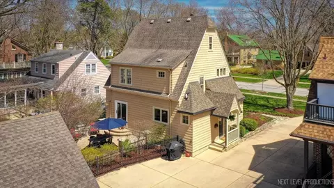 Exterior - 349 N Lincoln St, Batavia, IL 60510 photo 6 of 7