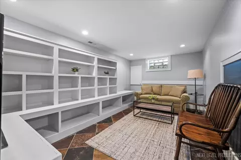 Other - 349 N Lincoln St, Batavia, IL 60510 photo 4 of 7