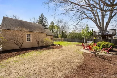 Exterior - 349 N Lincoln St, Batavia, IL 60510 photo 5 of 7