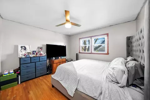 7736 S Octavia Ave, Bridgeview, IL 60455 photo 9