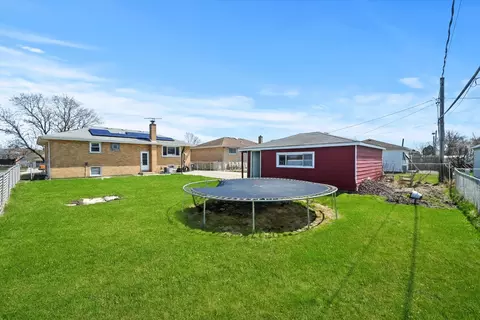 7736 S Octavia Ave, Bridgeview, IL 60455 photo 25