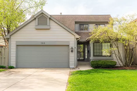 160 Seneca Trl, Bloomingdale, IL 60108