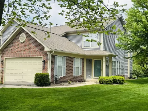 731 Bent Ridge Ln, Elgin, IL 60120