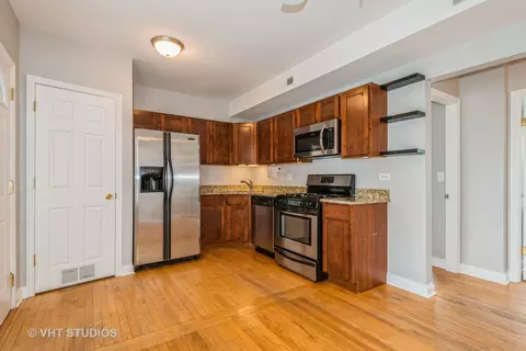 4449 W Sunnyside Ave #2, Chicago, IL 60630 photo 6