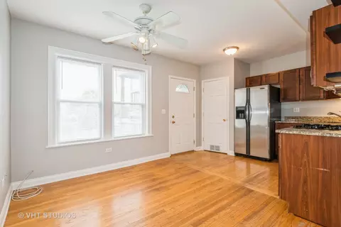4449 W Sunnyside Ave #2, Chicago, IL 60630 photo 4