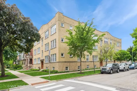 4449 W Sunnyside Ave #2, Chicago, IL 60630