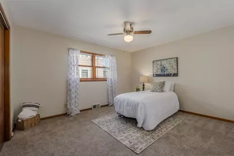 Bedroom - 764 High St, Aurora, IL 60505 photo 1 of 5