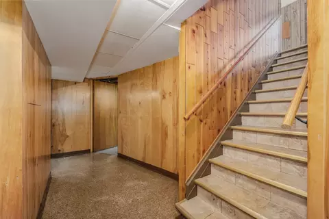 Entry Way - 764 High St, Aurora, IL 60505 photo 4 of 4