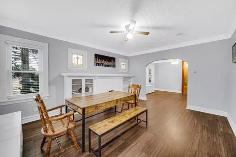 537 S 5th Ave, Des Plaines, IL 60016 photo 4
