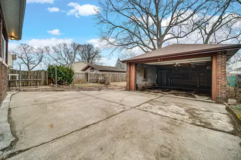 537 S 5th Ave, Des Plaines, IL 60016 photo 24