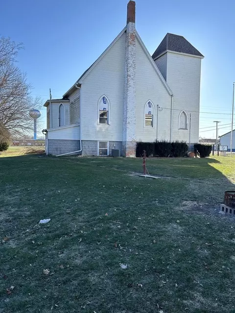 175 E 3rd Ave, Clifton, IL 60927 photo 4