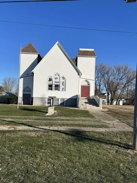 175 E 3rd Ave, Clifton, IL 60927 photo 3
