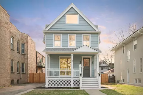 237 S East Ave, Oak Park, IL 60302