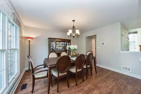 Dining - 1427 Steeplechase Rd, Bartlett, IL 60103 photo 2 of 2