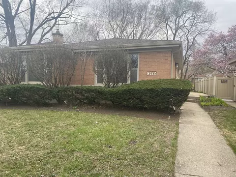 8522 Central Park Ave, Skokie, IL 60076