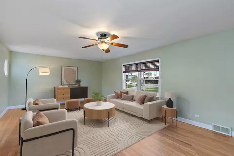 Living - 47 Central Ave, Roselle, IL 60172 photo 1 of 5