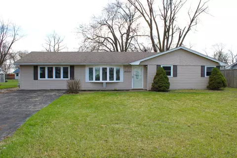 19321 John Kirkham Dr, Romeoville, IL 60446