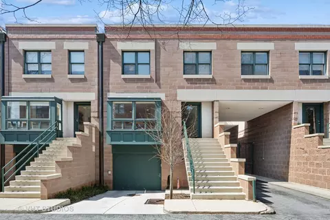 641 W Willow St #138, Chicago, IL 60614