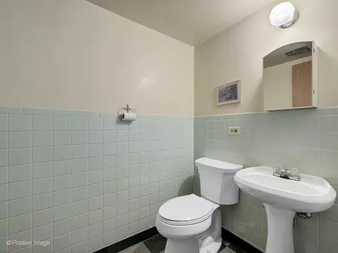 1430 Emmerson Ln, Mount Prospect, IL 60056 photo 21