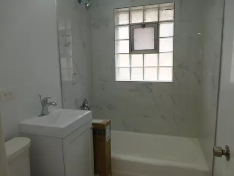 Bath - 2500 S 16th Ave, Broadview, IL 60155 photo 1 of 1