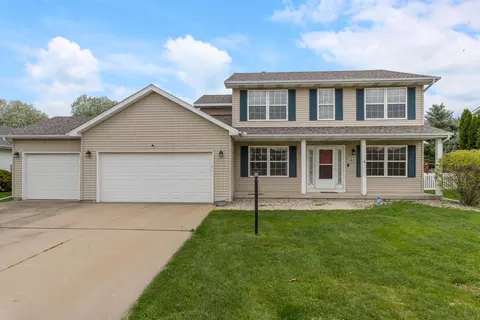 502 Wesley Ave, Savoy, IL 61874