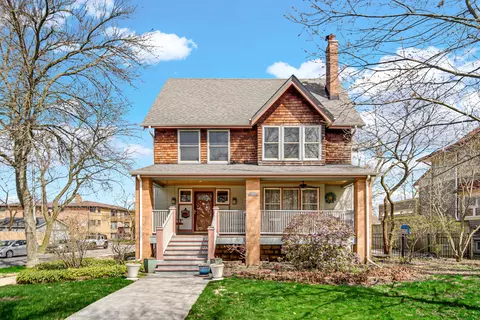 10001 S Longwood Dr, Chicago, IL 60643