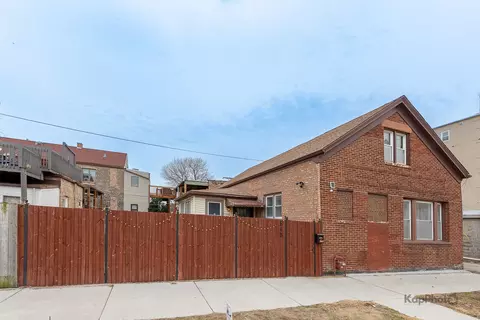 545 W 29th St, Chicago, IL 60616
