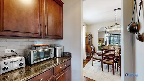 7037 Liam Ln, Mchenry, IL 60050 photo 11