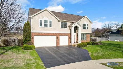 7037 Liam Ln, Mchenry, IL 60050 photo 64
