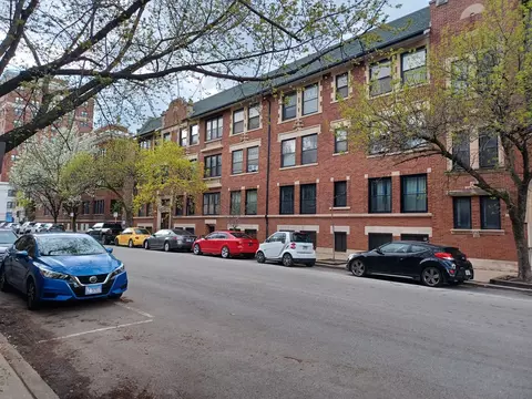 1718 E 55th St #1, Chicago, IL 60615