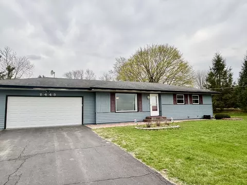 2445 Graham Rd, Belvidere, IL 61008