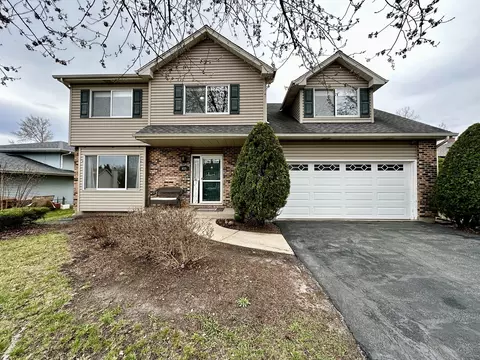 415 Polo Club Dr, Glendale Heights, IL 60139