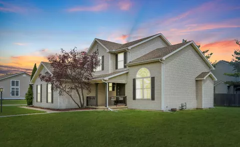1302 Cobblefield Rd, Champaign, IL 61821