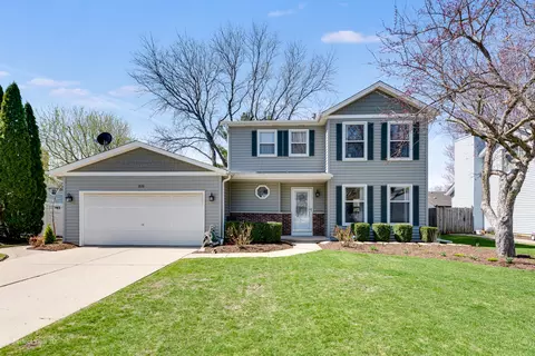 2170 Niagara Ct, Elgin, IL 60123