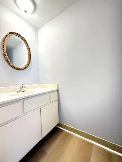 101 Gregory St #8, Aurora, IL 60504 photo 7