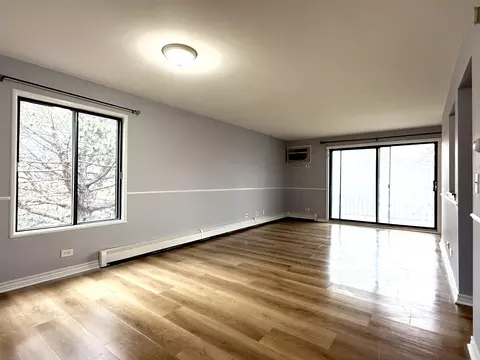 101 Gregory St #8, Aurora, IL 60504 photo 3
