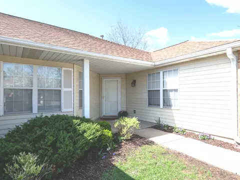 21211 Silktree Cir, Plainfield, IL 60544