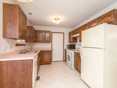 Kitchen - Undisclosed, Plainfield, IL 60544 photo 2 of 2