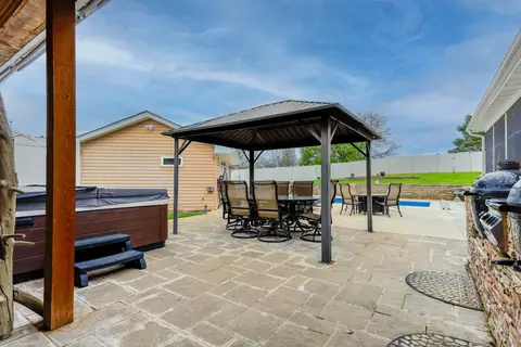 554 Fairway Dr, El Paso, IL 61738 photo 45