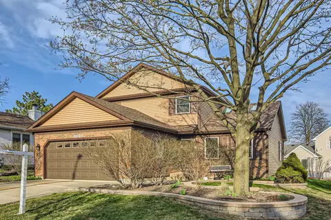 4665 Olmstead Dr, Hoffman Estates, IL 60192
