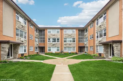 4105 N Keeler Ave #3F, Chicago, IL 60641