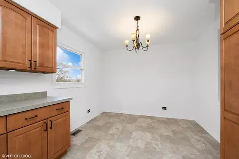 5108 N West St, Mchenry, IL 60051 photo 12